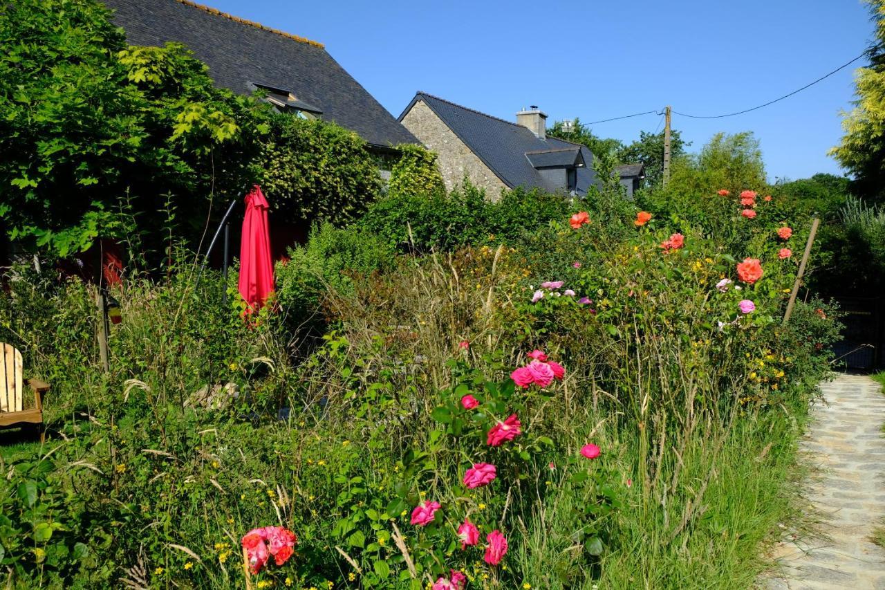 La Maison Jaune A La Janaie Parigne Bagian luar foto