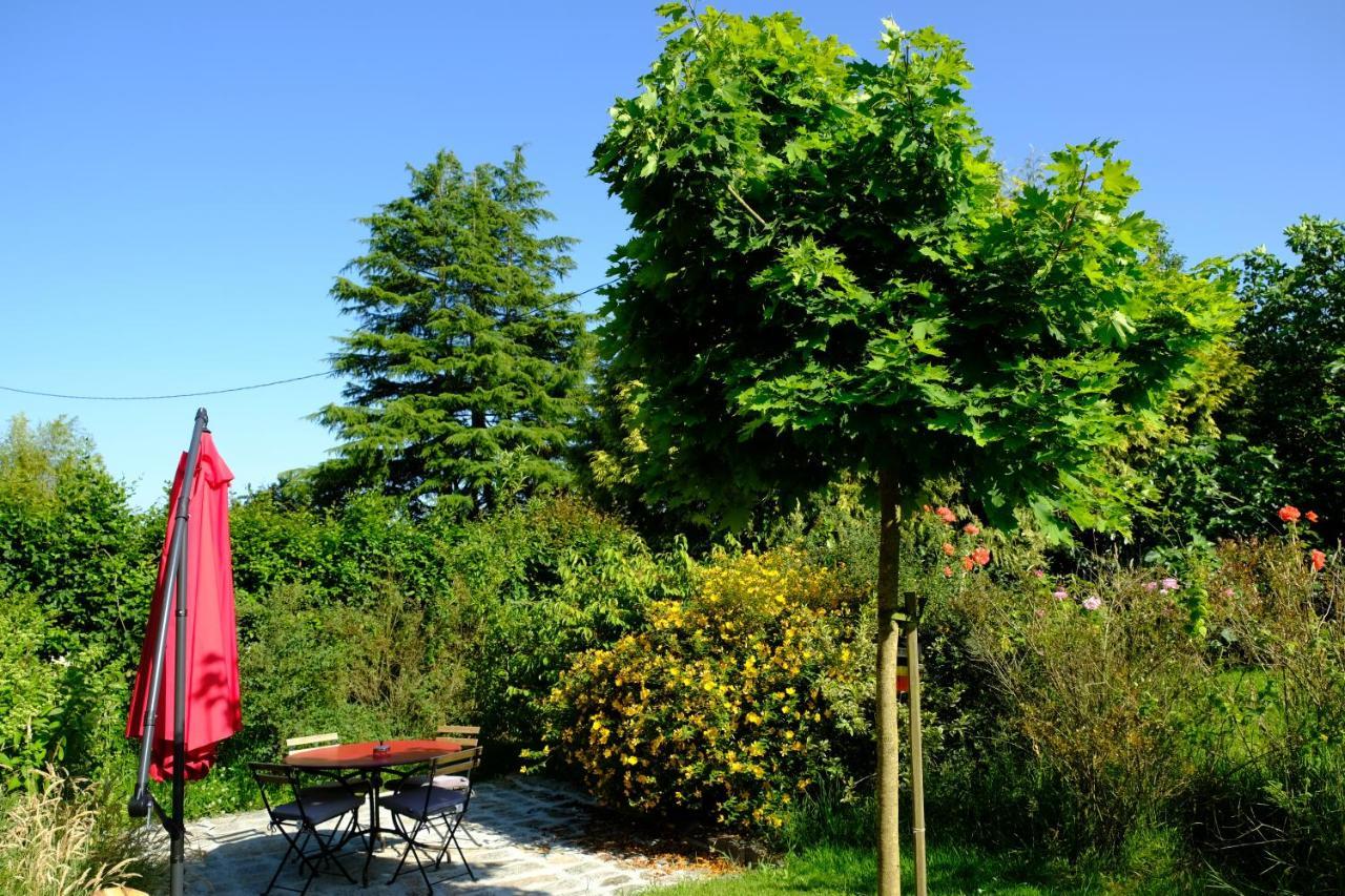 La Maison Jaune A La Janaie Parigne Bagian luar foto
