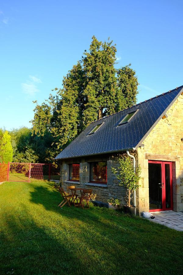 La Maison Jaune A La Janaie Parigne Bagian luar foto